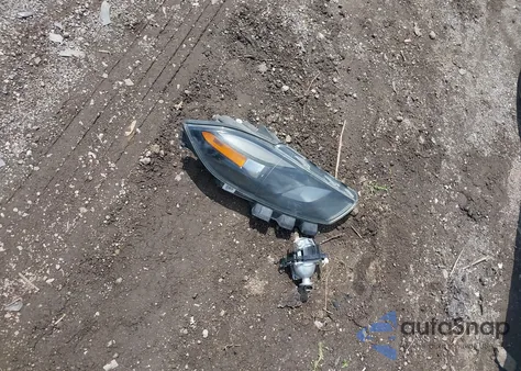 2015 Dodge Dart Sxt из США, поврежденный, VIN 1C3CDFBB5FD267157